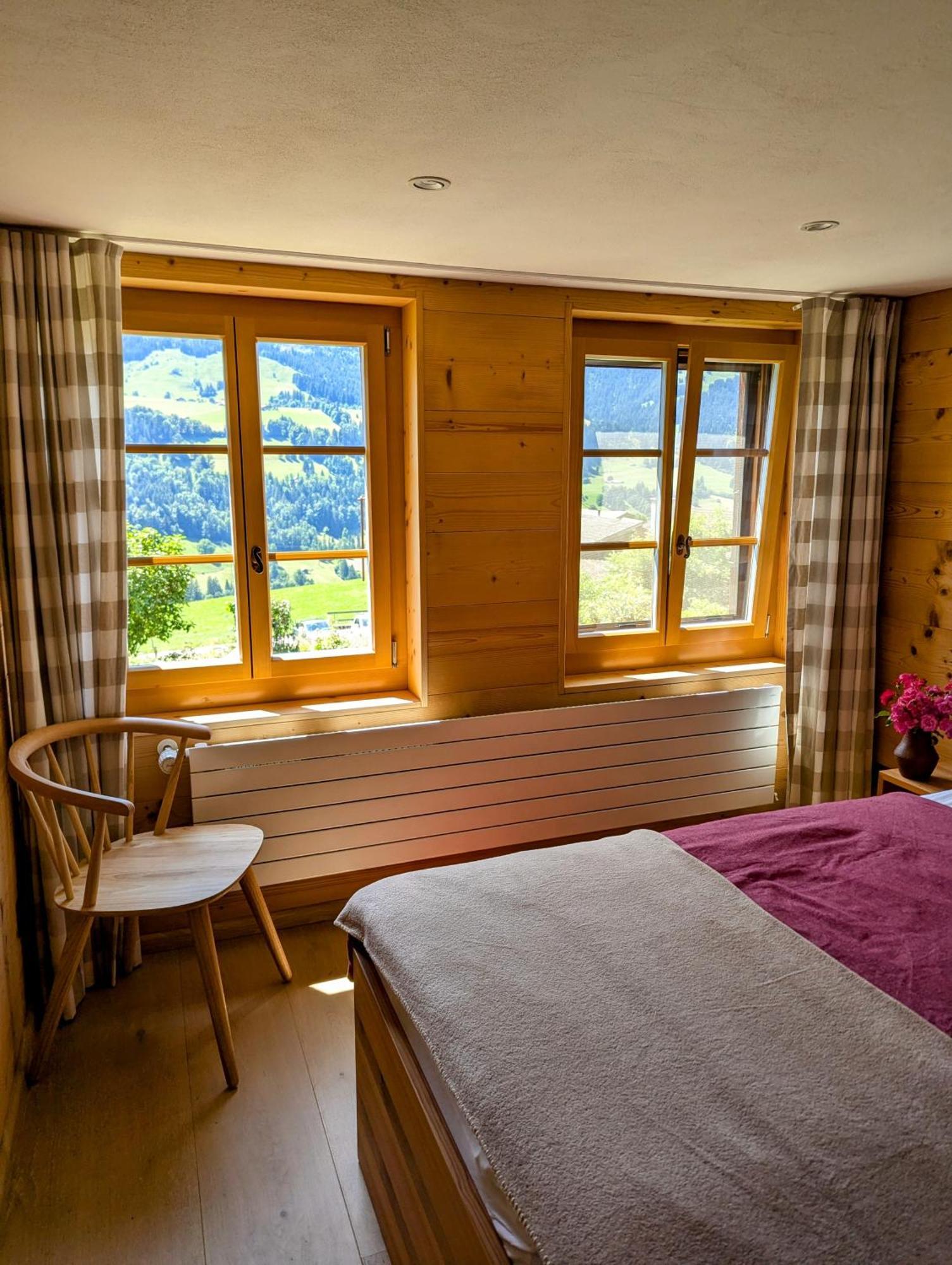 Erlenbach im Simmental Swiss Mountain-Valley View Lodge מראה חיצוני תמונה
